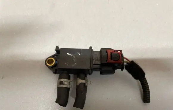 Opel Astra K Air pressure sensor 55599659
