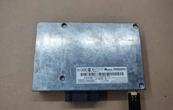 Audi A3 S3 8P Bluetooth control unit module 8P0862335S