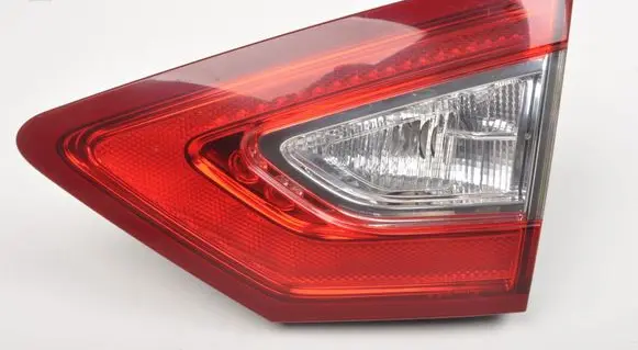 Ford Mondeo MK V Tailgate rear/tail lights DS7313A602KD