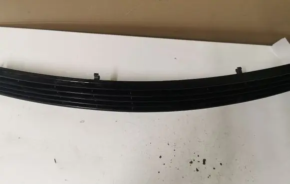 Audi A6 S6 C4 4A Front bumper lower grill 4A0853683