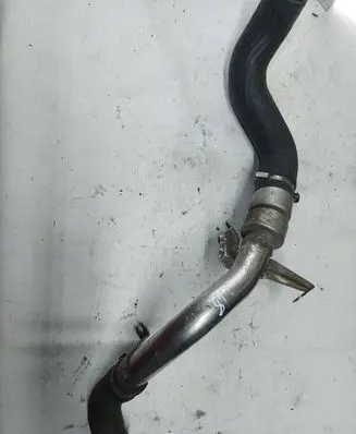 Intercooler hose/pipe
