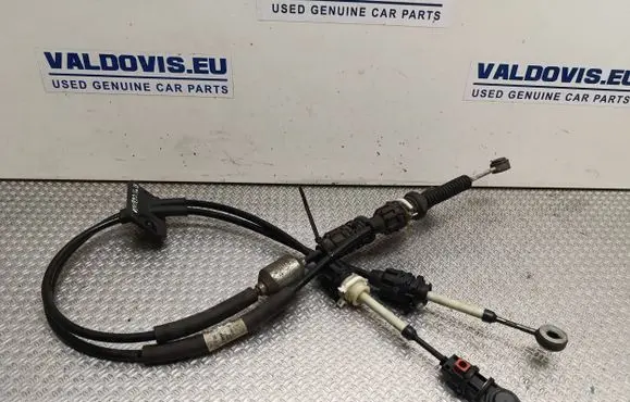Opel Vivaro Gear shift cable linkage 349357201R