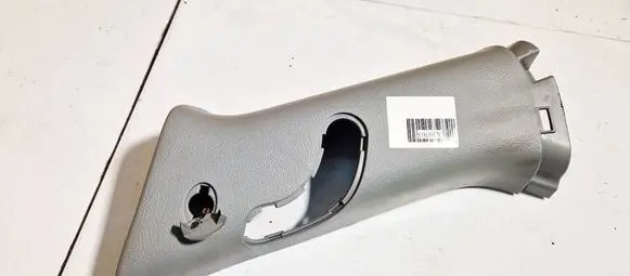 Hyundai Santa Fe (D) pillar trim (bottom) 868602b010 86860-2b010
