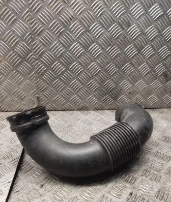 Opel Vivaro Air intake hose/pipe 1105223s01