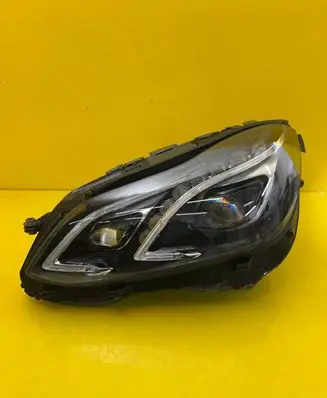 Mercedes-Benz E W212 Headlight/headlamp A2128205539