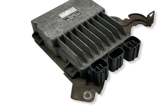 Toyota Avensis T250 Fuel injection control unit/module 8987120070 1310001371 3100013740