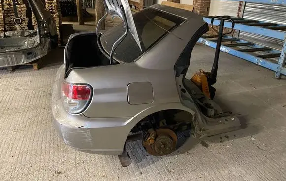 Subaru Impreza II Other exterior part