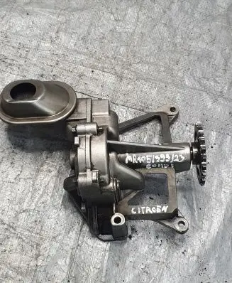 Citroen C5 Oil pump 9682393380