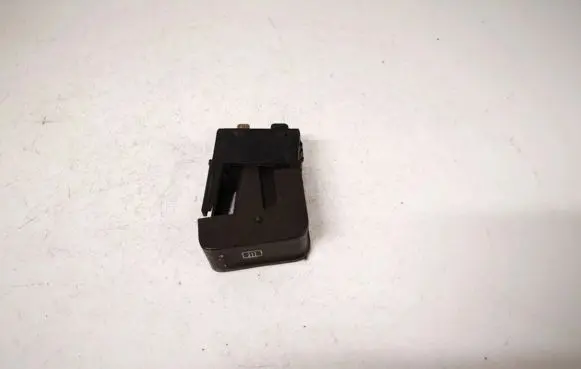 Audi 80 90 B2 Windscreen/window heater switch 811941503a