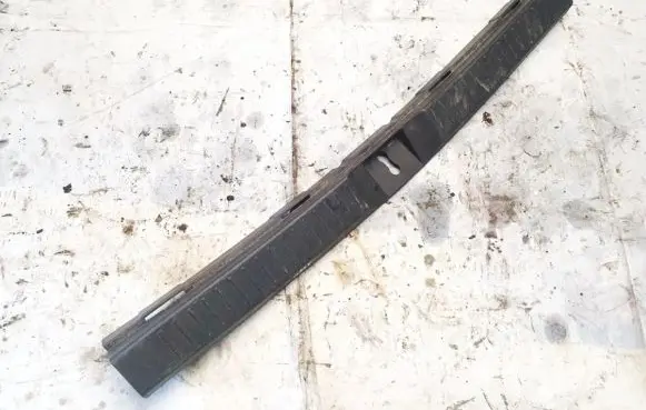 Toyota Corolla Verso AR10 Other trunk/boot trim element 647160d010