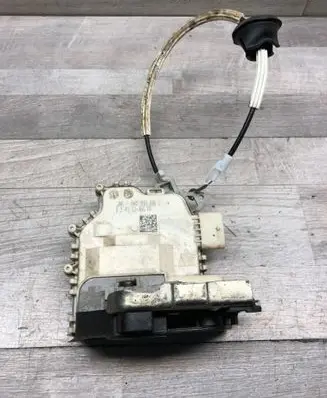 Audi Q5 SQ5 Rear door lock 8K0839016C