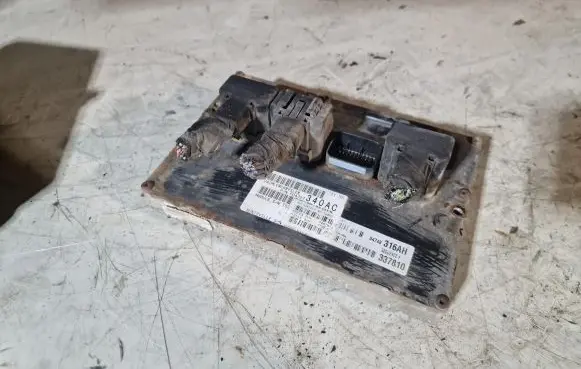 Chrysler Pacifica Engine control unit/module P04727340AC