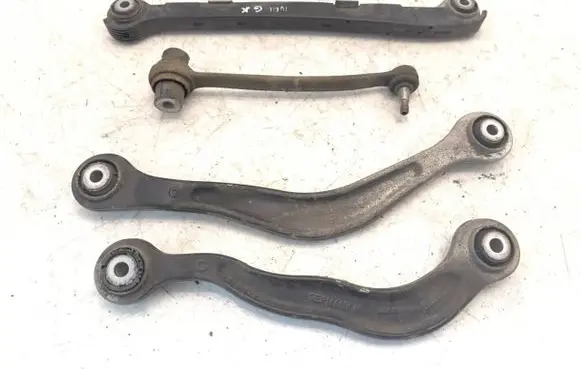 Mercedes-Benz S W220 Rear control arm A2203520588 A2203521005 A2203521105
