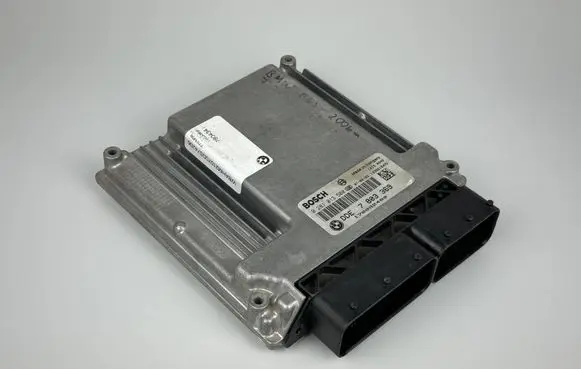 BMW 7 E65 E66 Engine control unit/module 7803369 0281013500 170082480