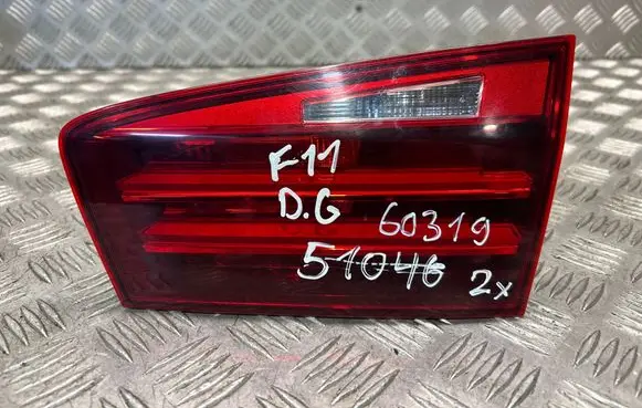 BMW 5 F10 F11 Tailgate rear/tail lights 7370348