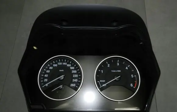 BMW X1 F48 F49 Speedometer (instrument cluster) 9295446