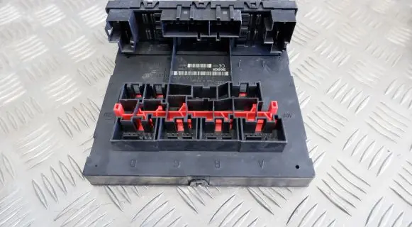 Volkswagen Tiguan Comfort/convenience module 3C0937049AH