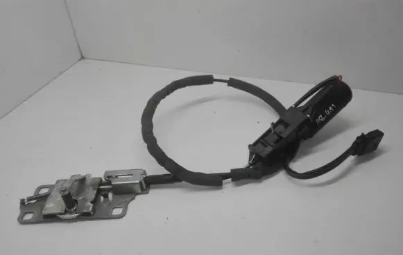 Audi A8 S8 D3 4E Tailgate/trunk/boot lock/catch/latch 4E0827383C