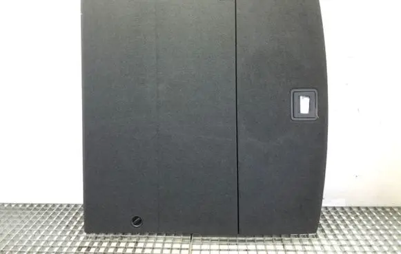 Volkswagen Golf VII Trunk/boot floor carpet liner 