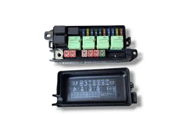 Mini One - Cooper R50 - 53 Fuse module 1480790