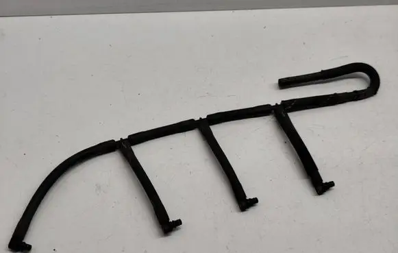 Skoda Octavia Mk2 (1Z) Fuel return line/hose 03L130235AF 03L130235P 0445130013