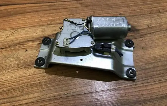 Mitsubishi Lancer Rear window wiper motor wm32061s wm-3206-1s