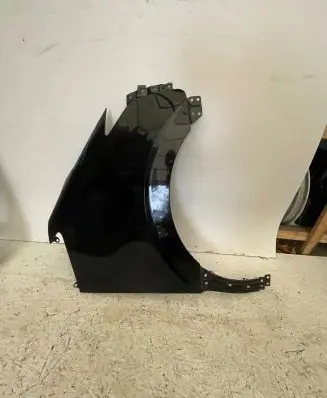 Hyundai Staria Fender