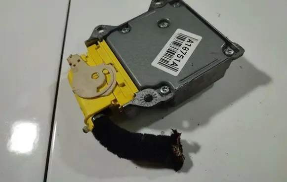 Airbag control unit/module