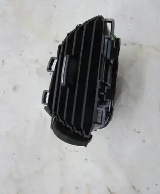 Renault Kadjar Dashboard side air vent grill/cover trim GMAUTO4574097