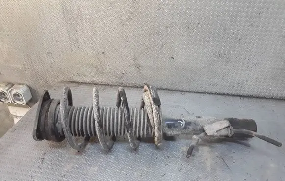 Ford Focus Front shock absorber with coil spring 