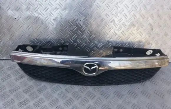 Mazda 626 Front grill