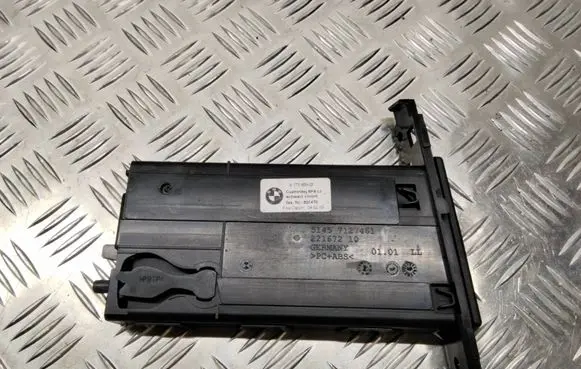 BMW 3 E90 E91 Cup holder 9173469 7127461 22167210