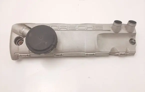 Porsche Cayenne (9PA) Rocker cam cover 94810723652