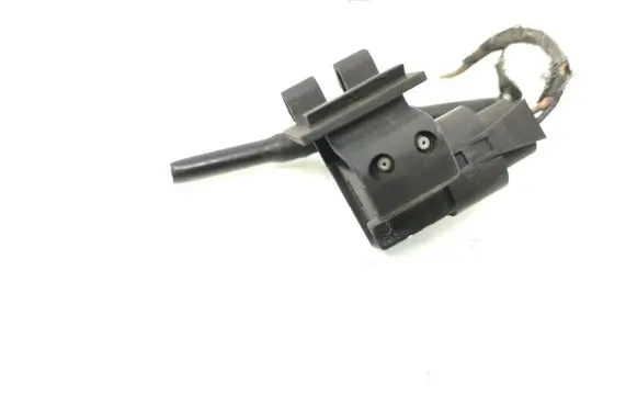 Windshield washer spray nozzle