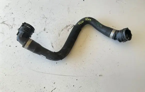 BMW 5 G30 G31 G38 Engine coolant pipe/hose 8650981 16186010