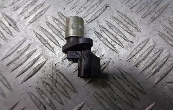 Toyota Corolla Verso E121 Camshaft vanos timing valve 