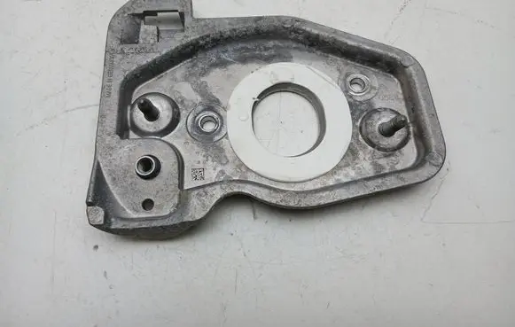 Volvo XC90 ABS pump bracket 31676894