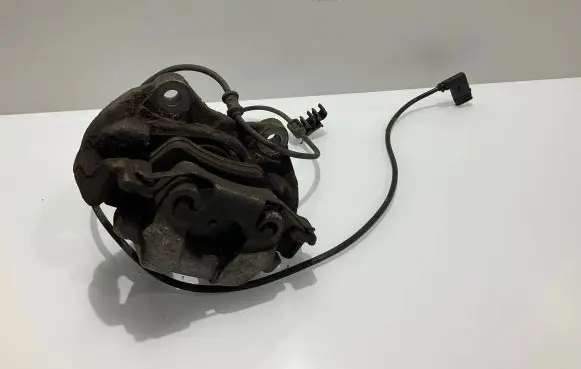 Mercedes-Benz E W211 Rear brake caliper
