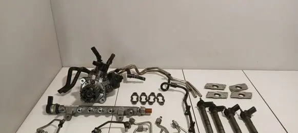Audi A4 S4 B8 8K Fuel injection system set 
