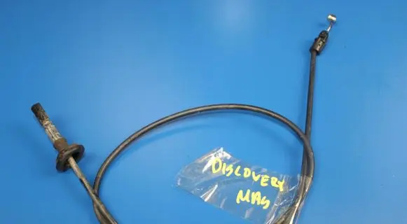 Land Rover Discovery 3 - LR3 Engine bonnet/hood lock release cable 