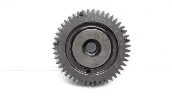 Mercedes-Benz C W204 Timing chain sprocket A6510301613 A6510340205