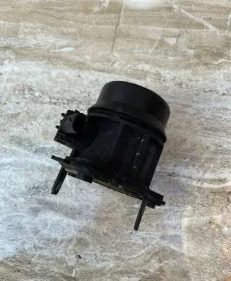 BMW X5 G05 Mass air flow meter 8590724