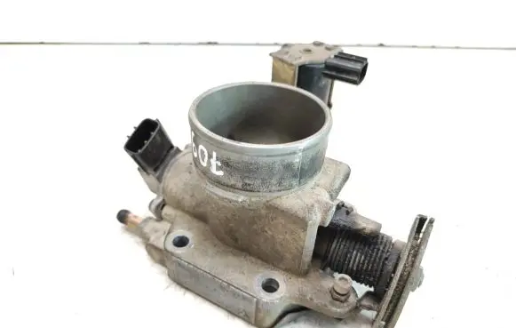 Mazda 626 Throttle valve