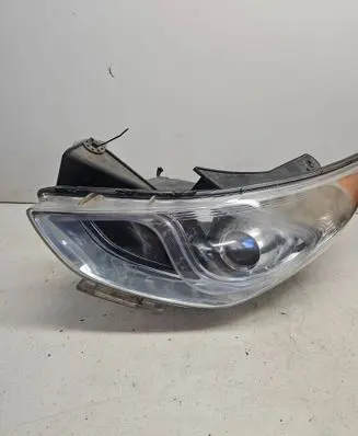 Hyundai Sonata Headlight/headlamp 921014R