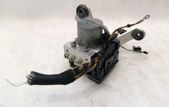 Porsche Boxster 987 ABS Pump 98735575504