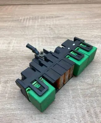 Citroen C4 II Picasso Other relay 12V35A03531