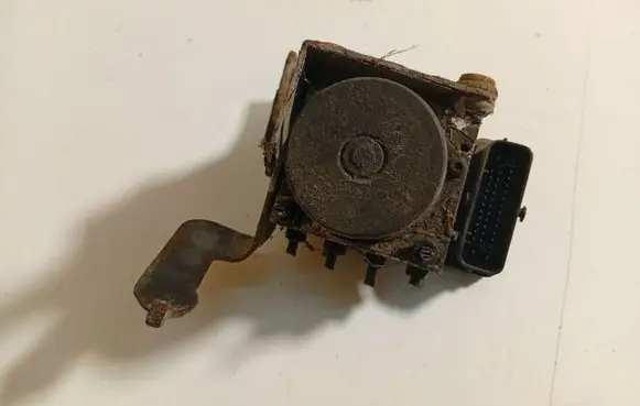 Hyundai i30 ABS Pump 2L58920200