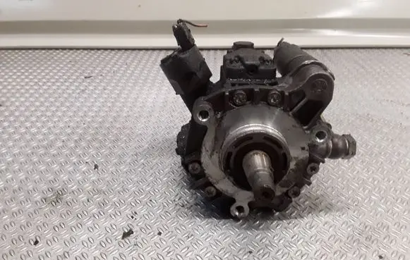 Citroen C3 Fuel injection high pressure pump 5WS40008