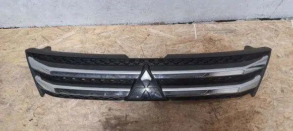 Mitsubishi Eclipse Cross Front bumper upper radiator grill