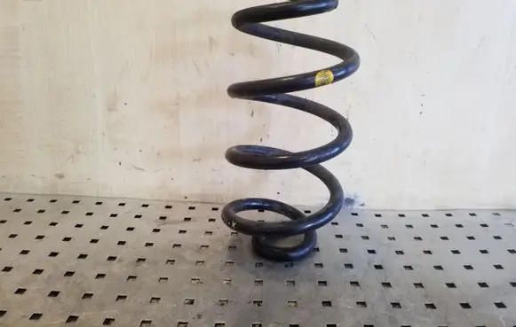 Nissan X-Trail T31 Rear coil spring